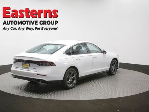 Used 2025 Honda Accord EX-L image 41