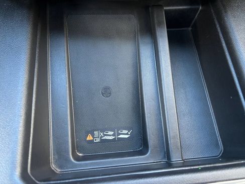 Used 2023 Chevrolet Silverado 2500 High Country w/ Z71 Off-Road Package image 20