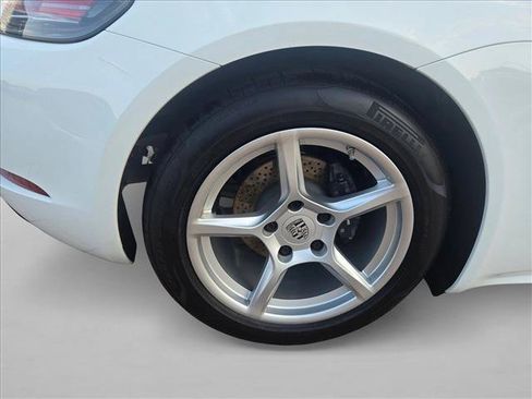 Used 2025 Porsche 718 Boxster RWD image 22