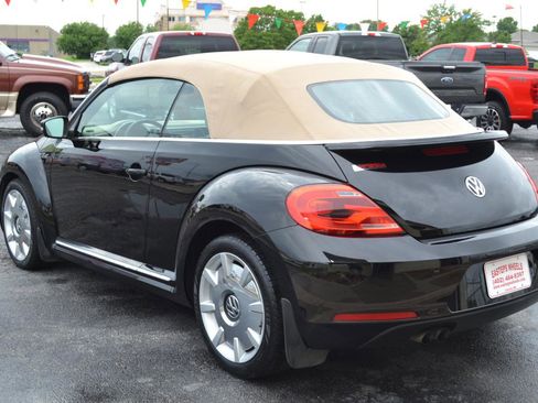 Used 2015 Volkswagen Beetle 1.8T FWD image 46