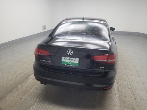 Used 2016 Volkswagen Jetta SE FWD image 7
