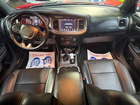 Used 2019 Dodge Charger SXT w/ Plus Group image 23