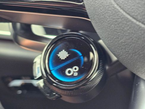 New 2026 Mercedes-Benz E 53 AMG e 4MATIC Sedan image 41