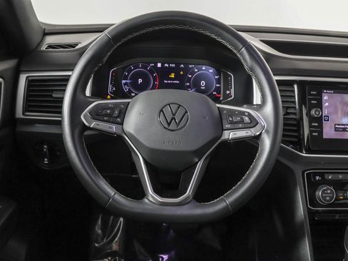 Used 2022 Volkswagen Atlas Cross Sport SEL image 29