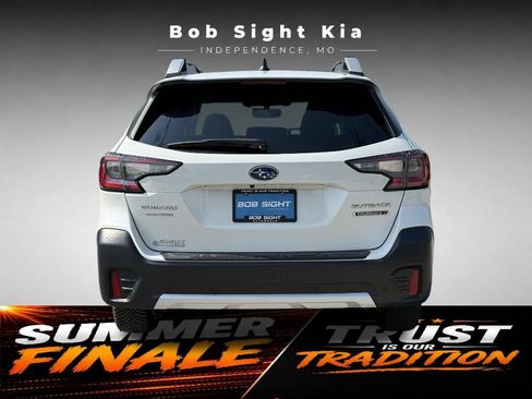Used 2022 Subaru Outback Touring XT AWD/4WD image 11