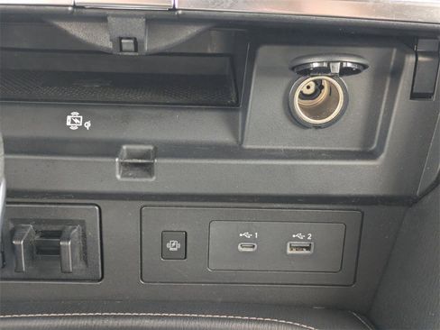 Used 2023 Nissan Armada Platinum w/ Captain's Chairs Package image 28