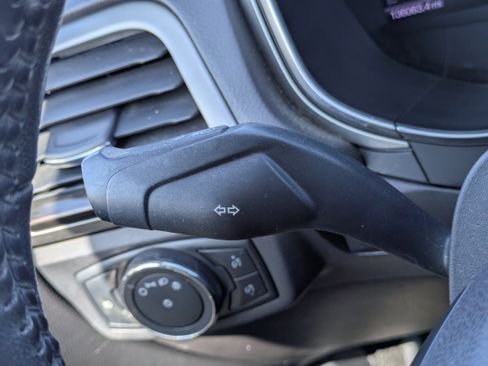 Used 2013 Ford Fusion SE FWD image 26