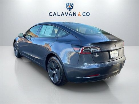 Used 2023 Tesla Model 3 Standard Range image 5