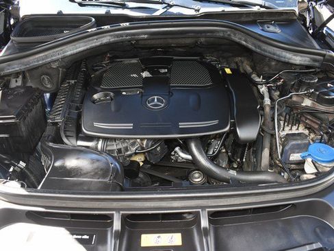 Used 2015 Mercedes-Benz ML 350 ML 350 image 30