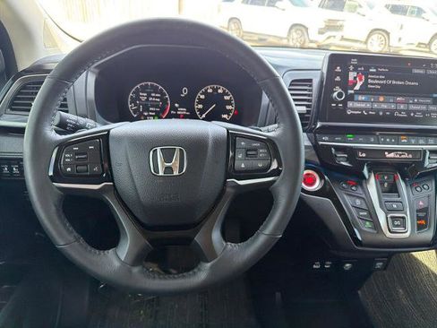 New 2025 Honda Odyssey Elite image 25