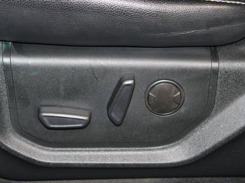 Used 2020 Ford F250 Lariat w/ Lariat Ultimate Package image 17