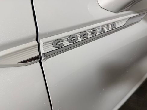 Certified 2022 Lincoln Corsair Reserve w/ Equipment Group 201A image 11