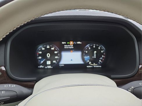 Used 2019 Volvo S90 T6 Momentum w/ Protection Package Premier image 23