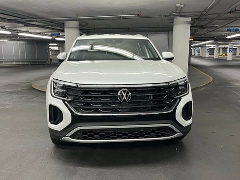New 2026 Volkswagen Atlas SE image 31