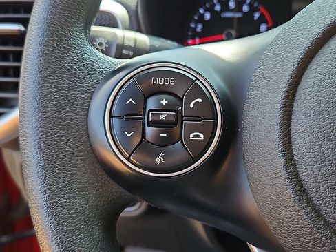 Used 2022 Kia Soul LX FWD image 21