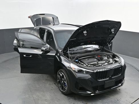 Certified 2025 BMW X1 M35i w/ Premium Package image 52