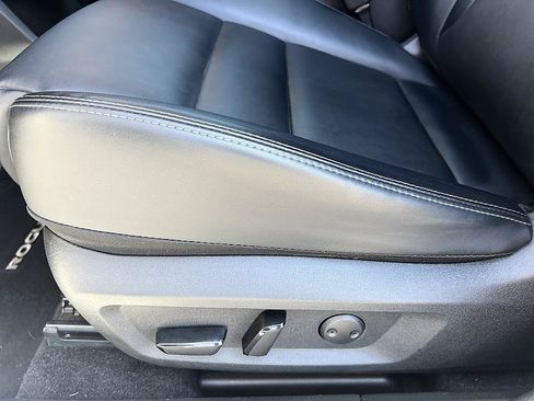 Certified 2023 Nissan Rogue SV w/ SV Premium B Package FWD image 22