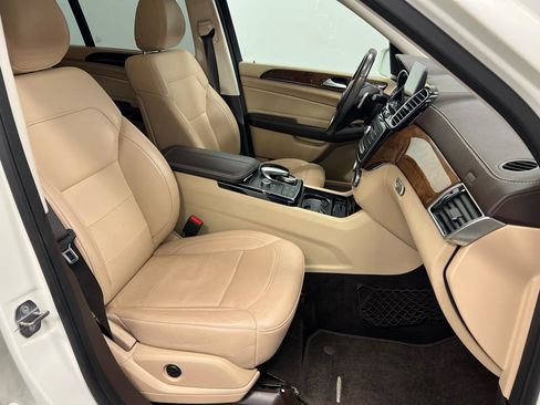 Used 2019 Mercedes-Benz GLS 450 4MATIC image 14