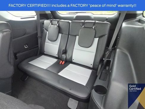 Used 2024 Ford Explorer XLT w/ Equipment Group 202A AWD/4WD image 22