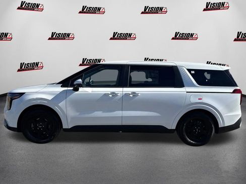 New 2026 Kia Carnival FWD image 8