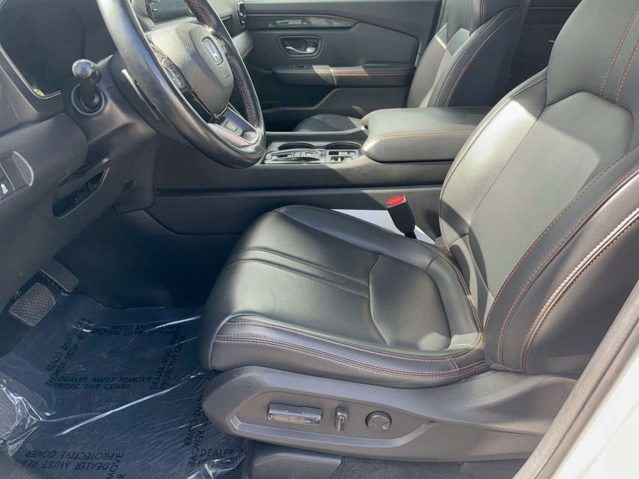 Certified 2024 Honda Pilot TrailSport image 3