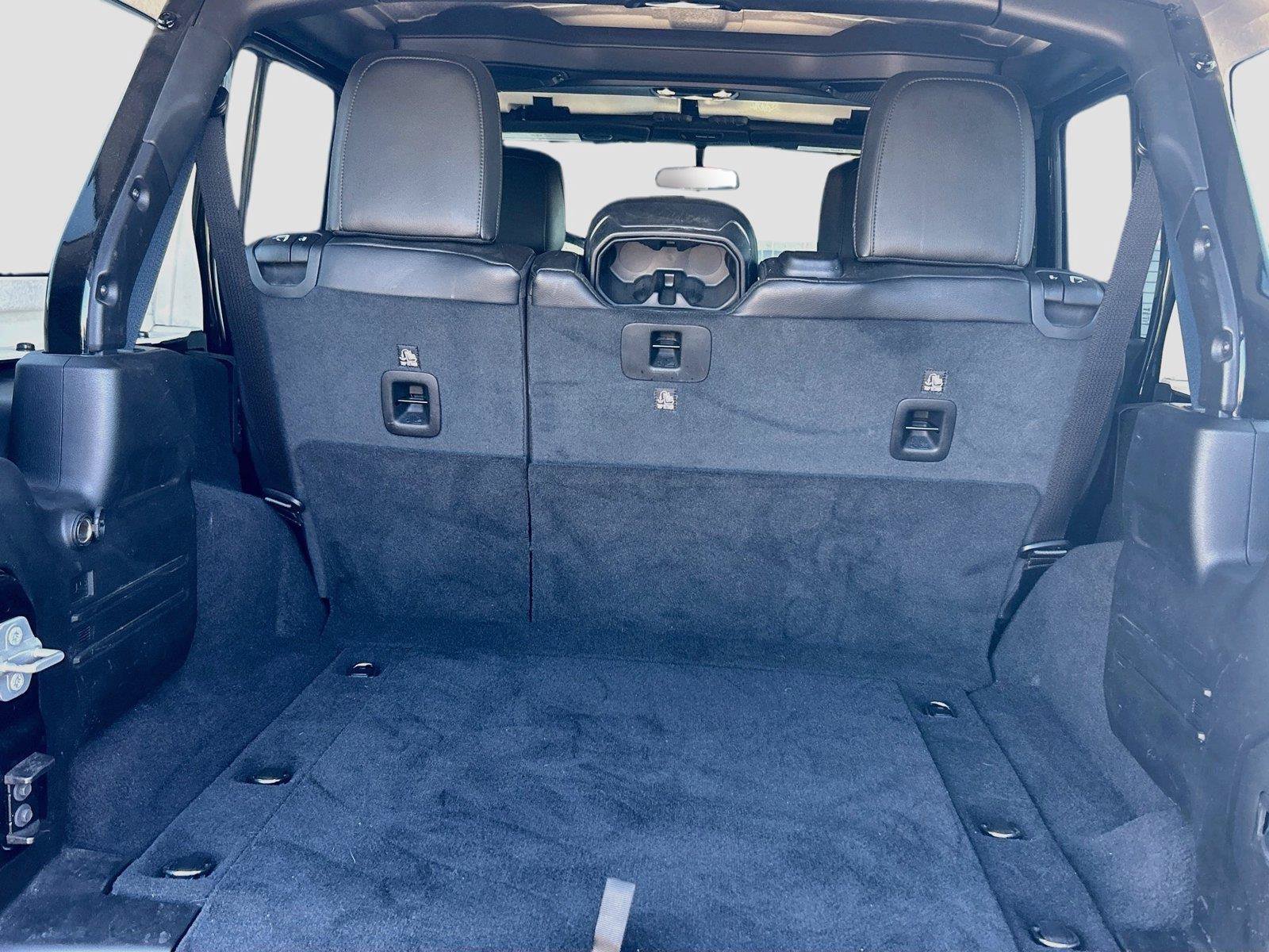 Used 2023 Jeep Wrangler Unlimited Sport AWD/4WD image 14