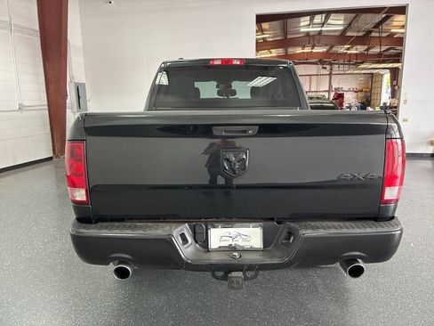 Used 2015 RAM 1500 Express AWD/4WD image 5