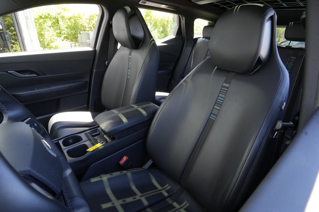 Used 2023 Fisker Ocean Extreme AWD/4WD image 22