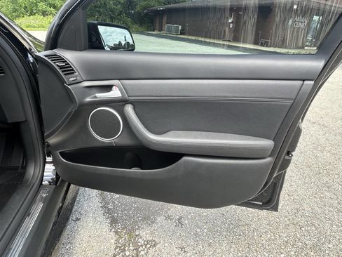 Used 2008 Pontiac G8 w/ Premium Package image 23