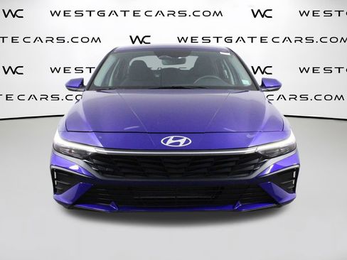 Used 2024 Hyundai Elantra SEL image 4