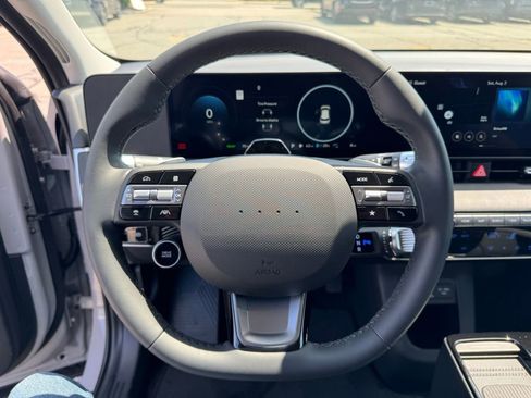 New 2025 Hyundai Ioniq 5 SEL image 21
