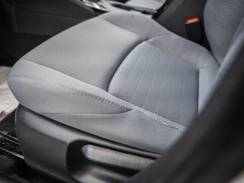 Certified 2025 Toyota Corolla SE FWD image 33