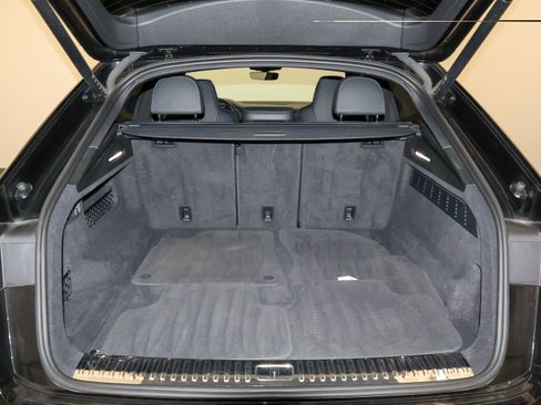 Used 2022 Audi SQ8 Premium Plus AWD/4WD image 11