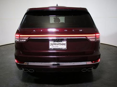 Used 2023 Lincoln Aviator Black Label w/ Class IV Trailer Tow Package image 10