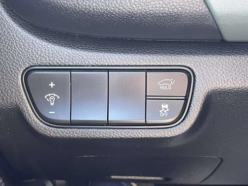 Used 2024 Kia Seltos SX w/ SX Sunroof Package AWD/4WD image 21