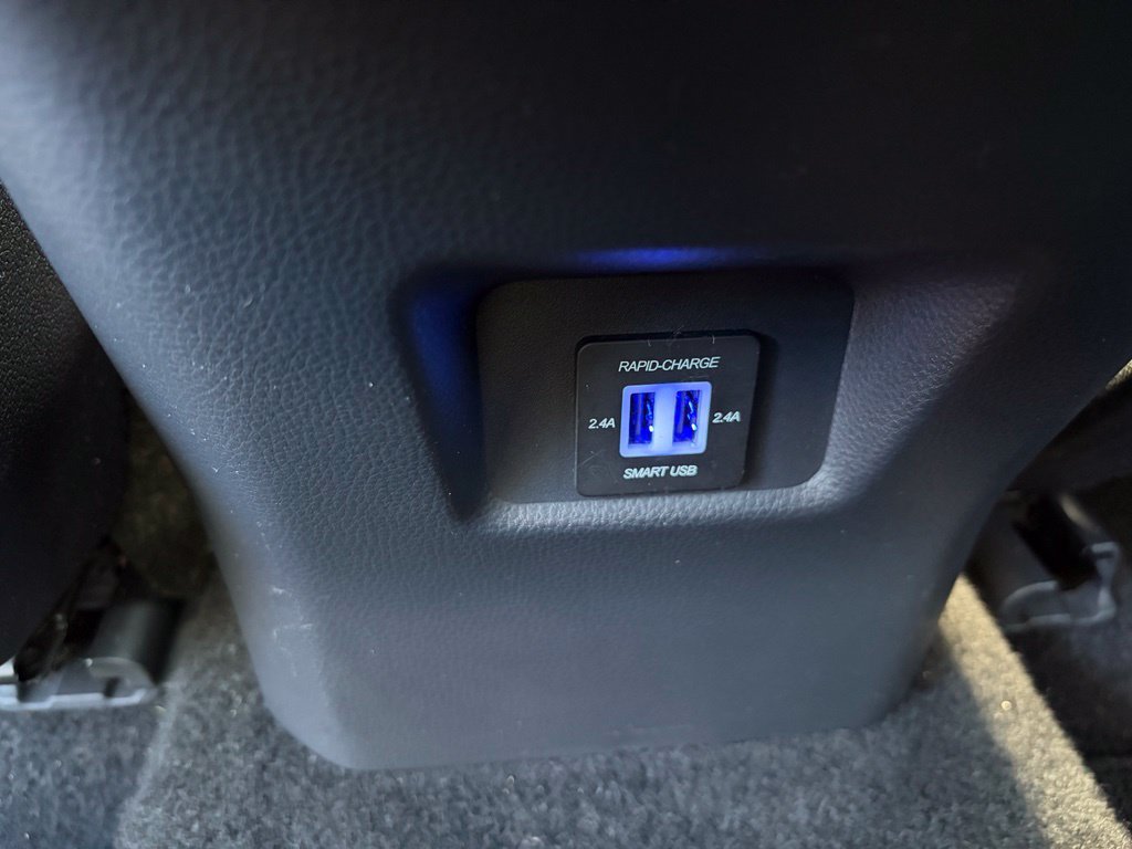 Used 2019 Toyota RAV4 LE FWD image 26