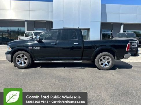 Used 2014 RAM 1500 Laramie w/ Convenience Group AWD/4WD image 4