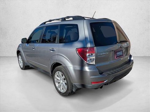 Used 2011 Subaru Forester 2.5X Premium image 7
