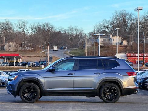 Used 2023 Volkswagen Atlas SE AWD/4WD image 5