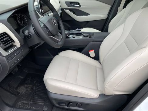 New 2026 Nissan Rogue Dark Armor AWD/4WD image 10