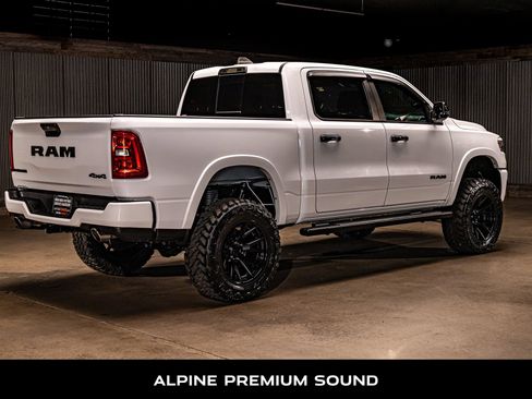 Used 2025 RAM 1500 Laramie w/ Sport Appearance Package AWD/4WD image 10