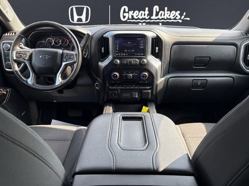 Used 2021 Chevrolet Silverado 1500 LT Trail Boss w/ Convenience Package II image 10