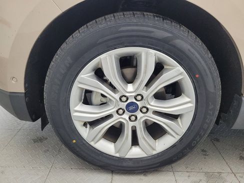 Used 2020 Ford Edge Titanium w/ Equipment Group 301A FWD image 31
