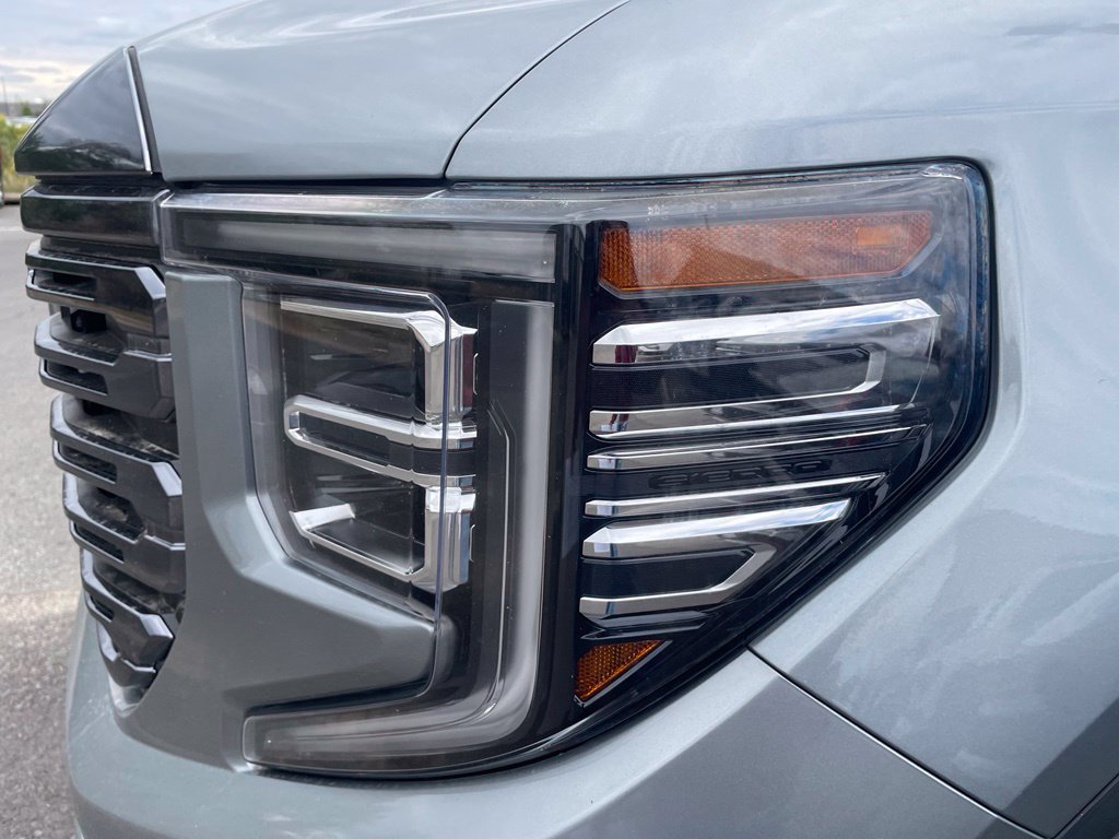 Used 2023 GMC Sierra 1500 Denali Ultimate AWD/4WD image 23