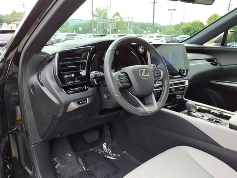 Used 2023 Lexus RX 350 Premium w/ Accessory Package AWD/4WD image 21