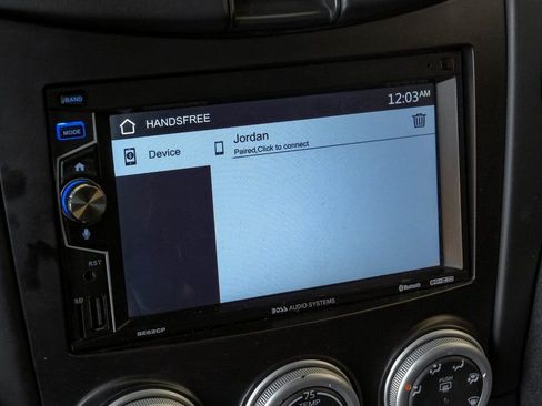 Used 2020 Nissan 370Z Coupe image 27