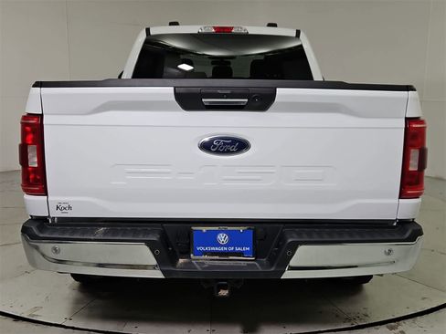 Used 2022 Ford F150 XLT w/ XTR Package image 5