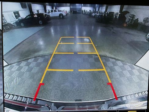 Used 2021 GMC Sierra 2500 Denali w/ Denali Ultimate Package image 18