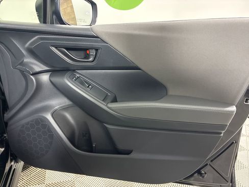Certified 2025 Subaru Crosstrek 2.0i Premium image 29