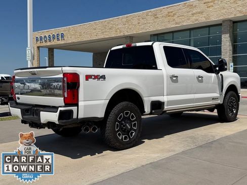 Used 2024 Ford F250 Platinum image 23